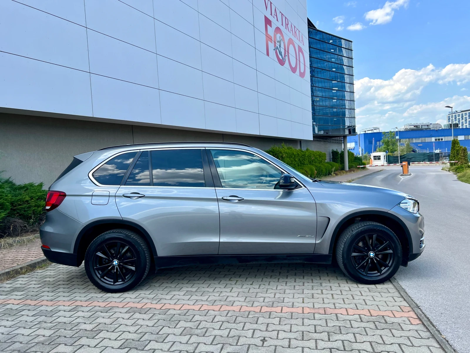 BMW X5 3.0D-лизинг през Уникредит по 545лв на месец - изображение 5