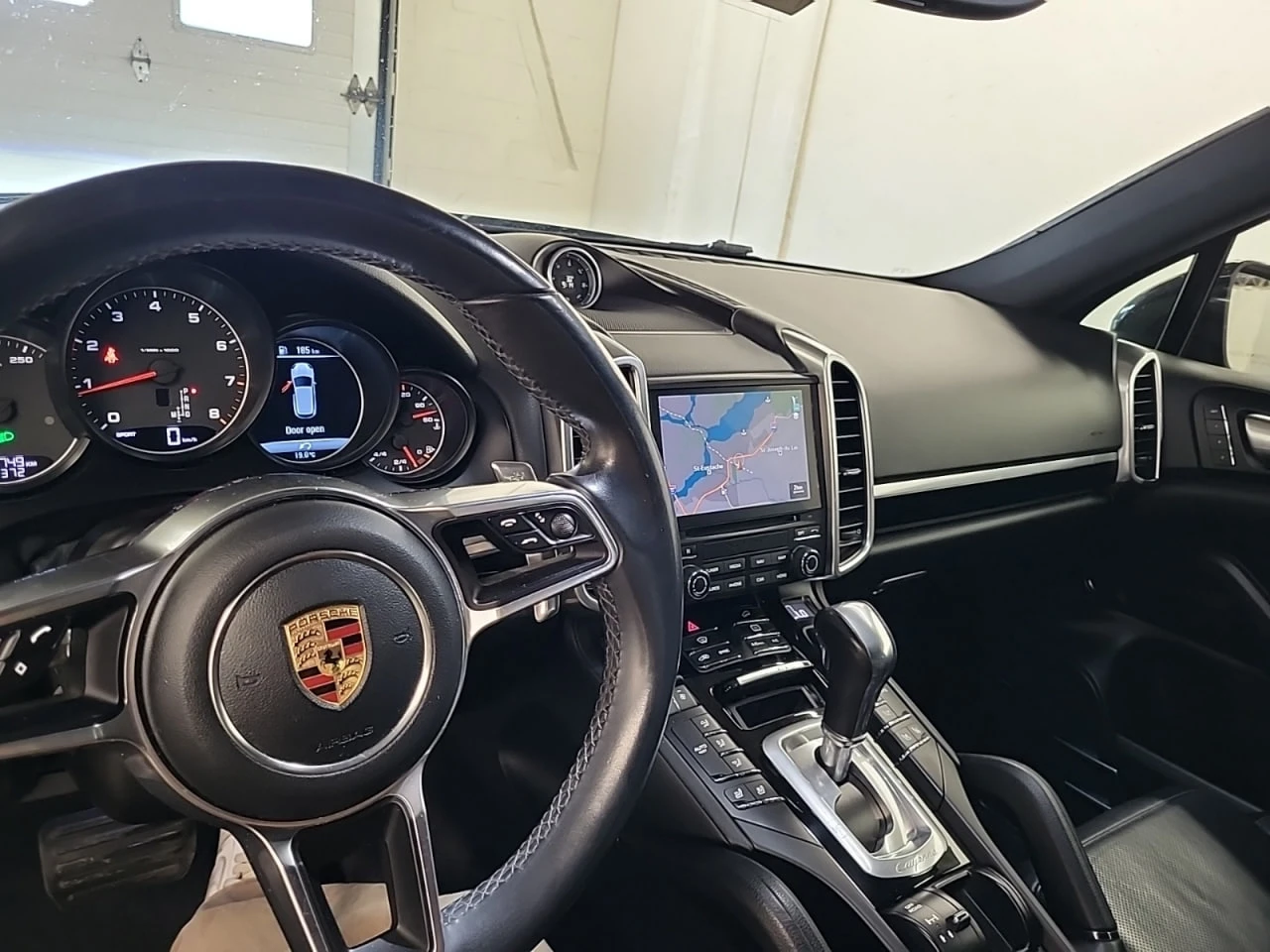 Porsche Cayenne * CARFAX * АВТО КРЕДИТ * ЦЕНА ДО БГ! - изображение 8