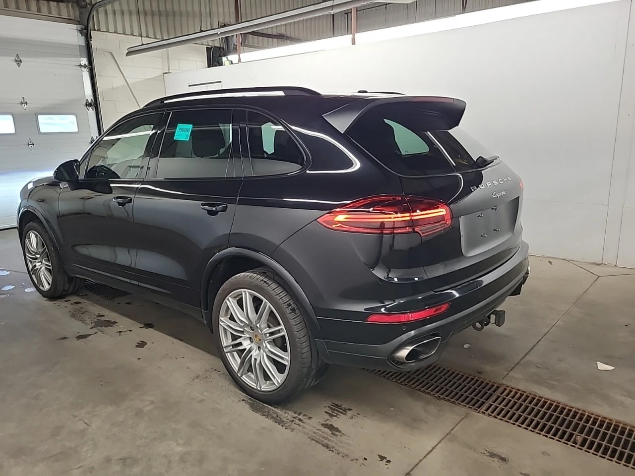 Porsche Cayenne * CARFAX * АВТО КРЕДИТ * ЦЕНА ДО БГ! - изображение 6