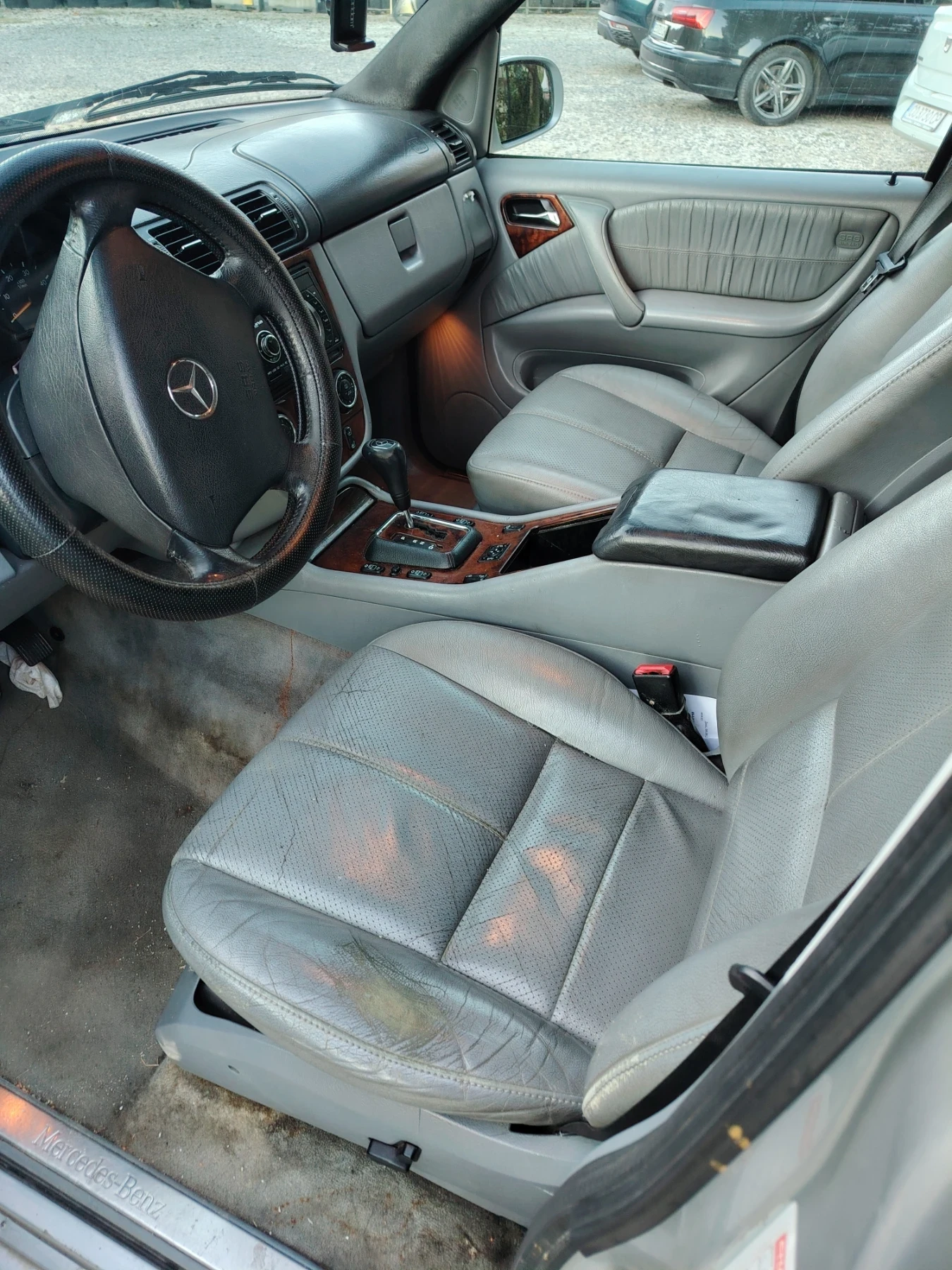 Mercedes-Benz ML 270 2.7 - изображение 6