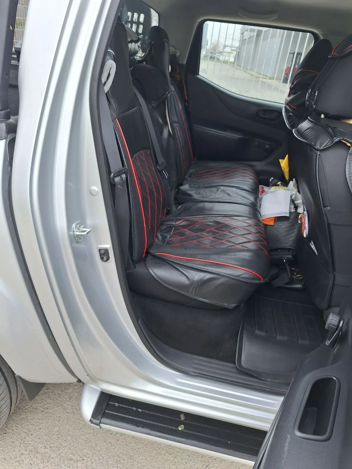 Nissan Navara 2.3 - изображение 5