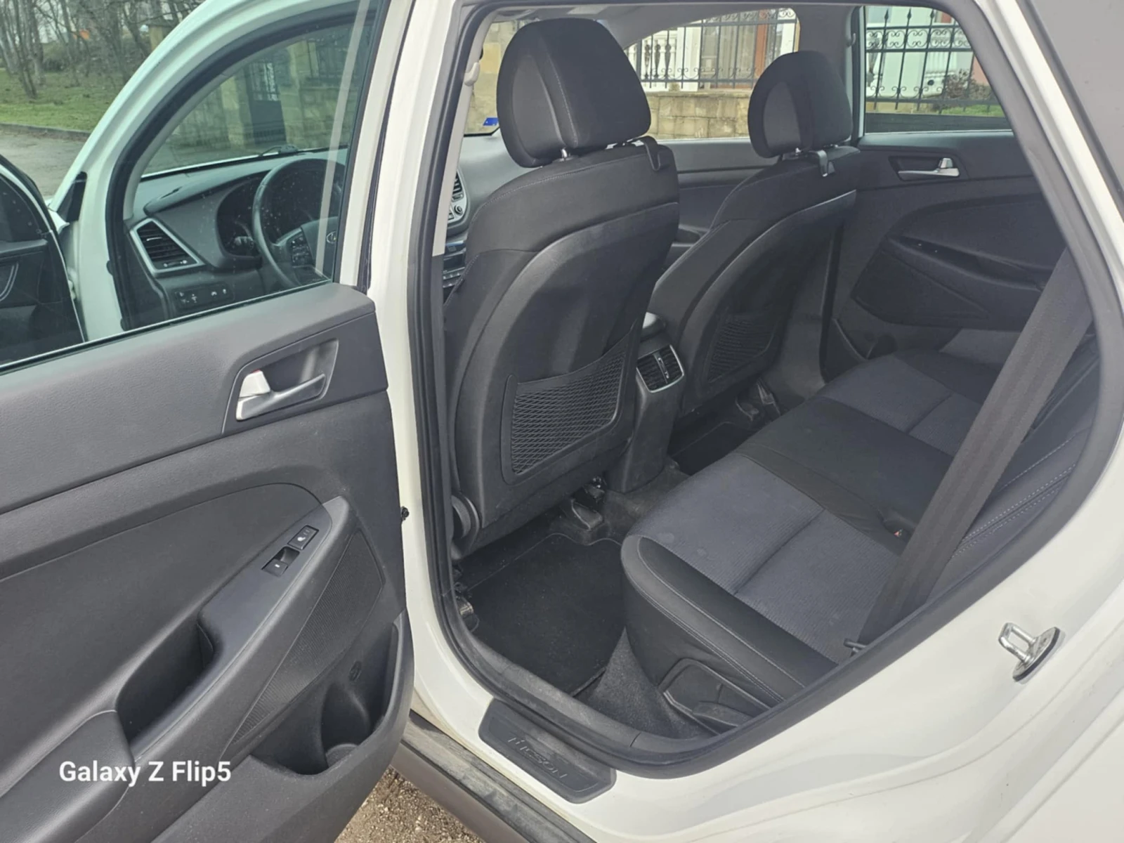 Hyundai Tucson 1.7CRDI * Xpossible * FULL LED* ������� ������*  | Mobile.bg � ����������� 11