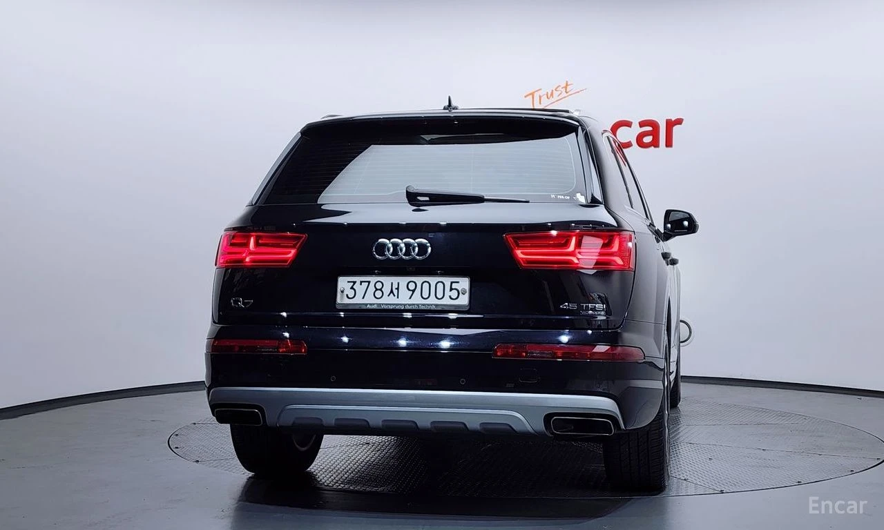 Audi Q7 45 TFSI Quatro* PANO* ����* �������* ����* HUD  | Mobile.bg � ����������� 4