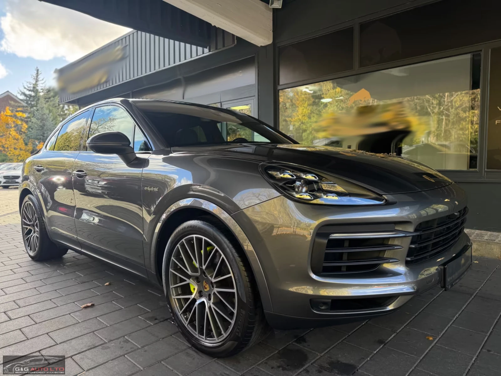 Porsche Cayenne E-HYBRID/462HP/COUPE/MATRIX/PANO/360/MEMO/356q, снимка 5 - Автомобили и джипове - 54713615