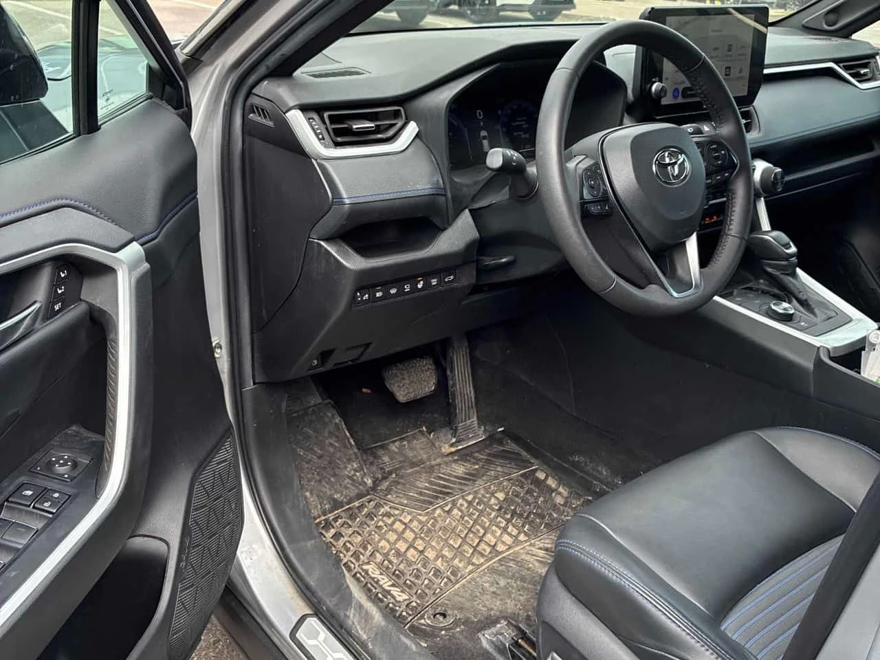Toyota Rav4 * Hybrid XSE * CARFAX * ���� �� �� | Mobile.bg � ����������� 5
