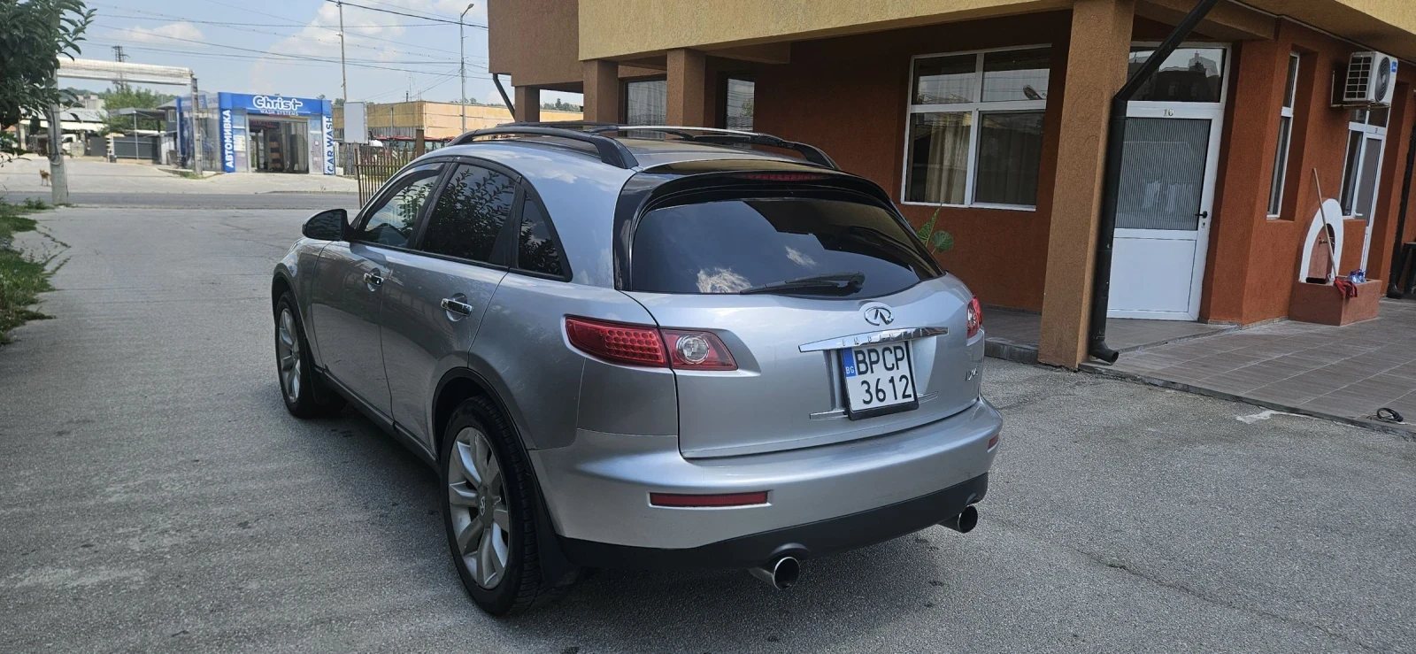 Infiniti Fx 45 4.5I газ, снимка 5 - Автомобили и джипове - 55327100