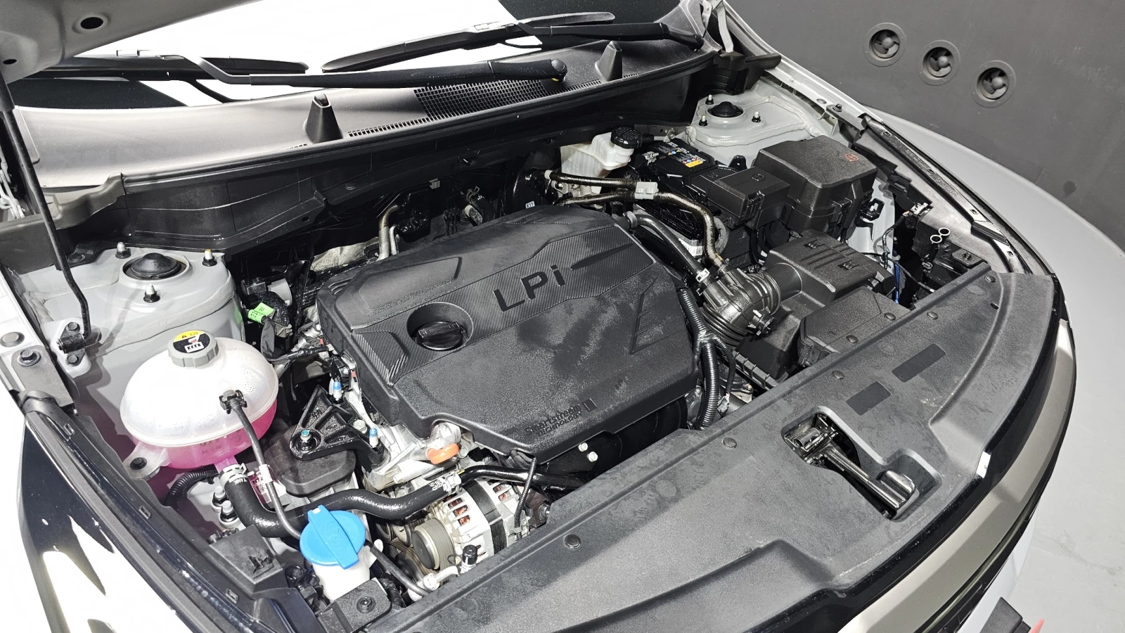 Kia Sportage LPG 2.0 2WD Noblesse autoprime.bg, снимка 6 - Автомобили и джипове - 55845594