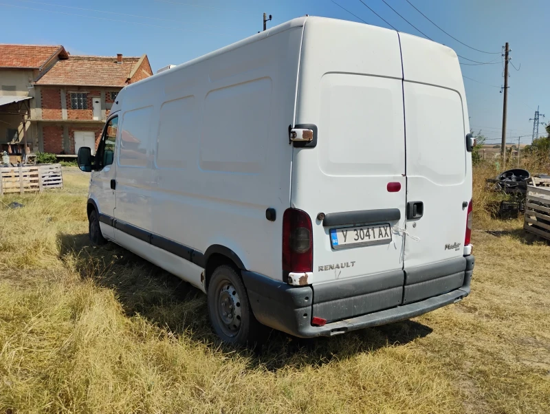 Renault Master 2.5 dci 120, снимка 3 - Бусове и автобуси - 46988950