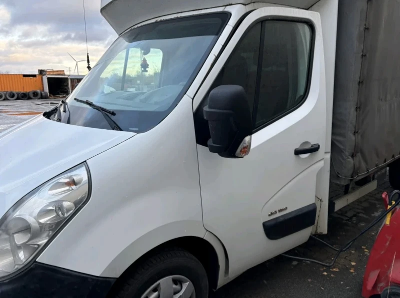 Renault Master, снимка 1 - Бусове и автобуси - 49370171