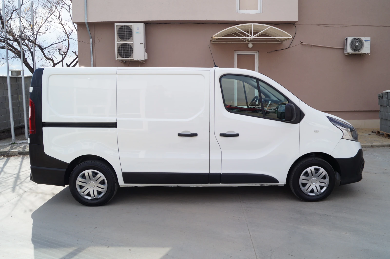 Nissan NV300 1.6d 122к.с. - изображение 4