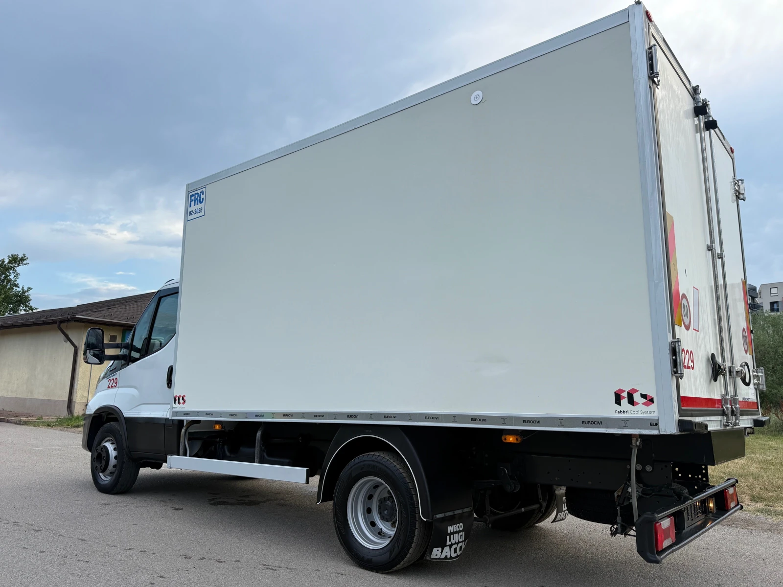 Iveco Daily Хладилен, снимка 6 - Бусове и автобуси - 55111902