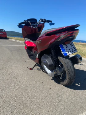 Обява за продажба на Honda Pcx Генерация J.Costa, Спортни лостчета, Limited editi ~6 600 лв. - изображение 2