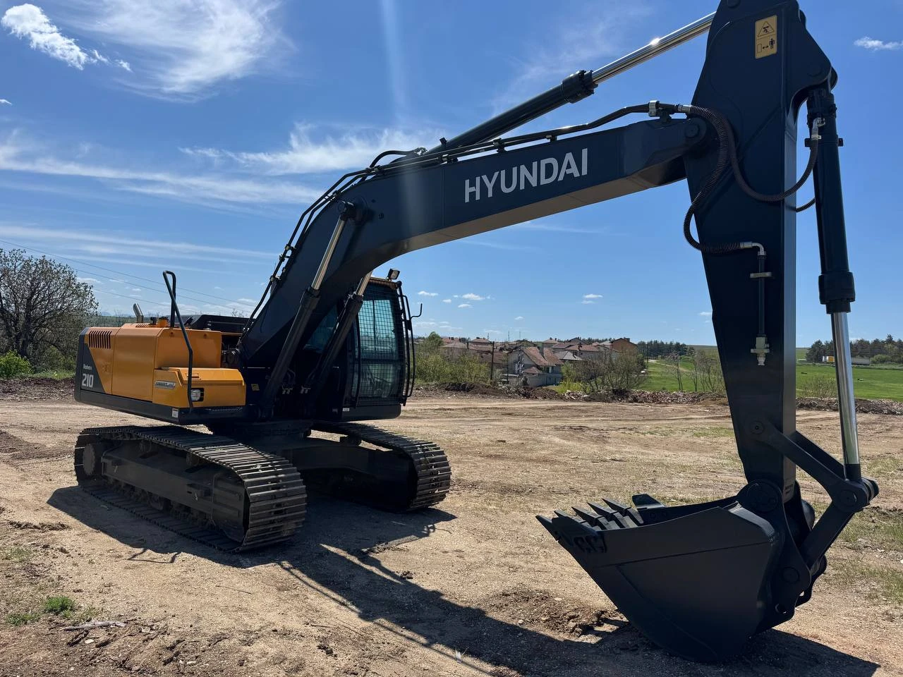 ����� Hyundai R210 SmartPlus | Mobile.bg � ����������� 3