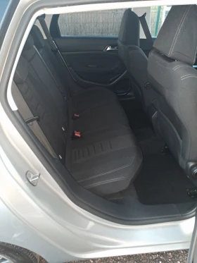 Peugeot 308 1.6* BlueHDi, снимка 9