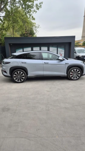 BYD Sealion 7 ЧИСТО НОВА НА 50КМ, DESIGN, 530кс, 82.5kw, снимка 7
