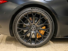 Обява за продажба на Mercedes-Benz SL 63 AMG S E Performance 4Matic+ = Night Package= Гаранция ~ 403 608 лв. - изображение 2
