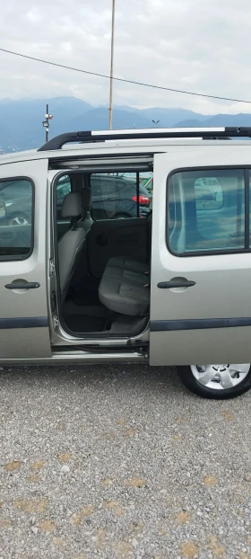 Обява за продажба на Renault Kangoo ~7 800 лв. - изображение 9