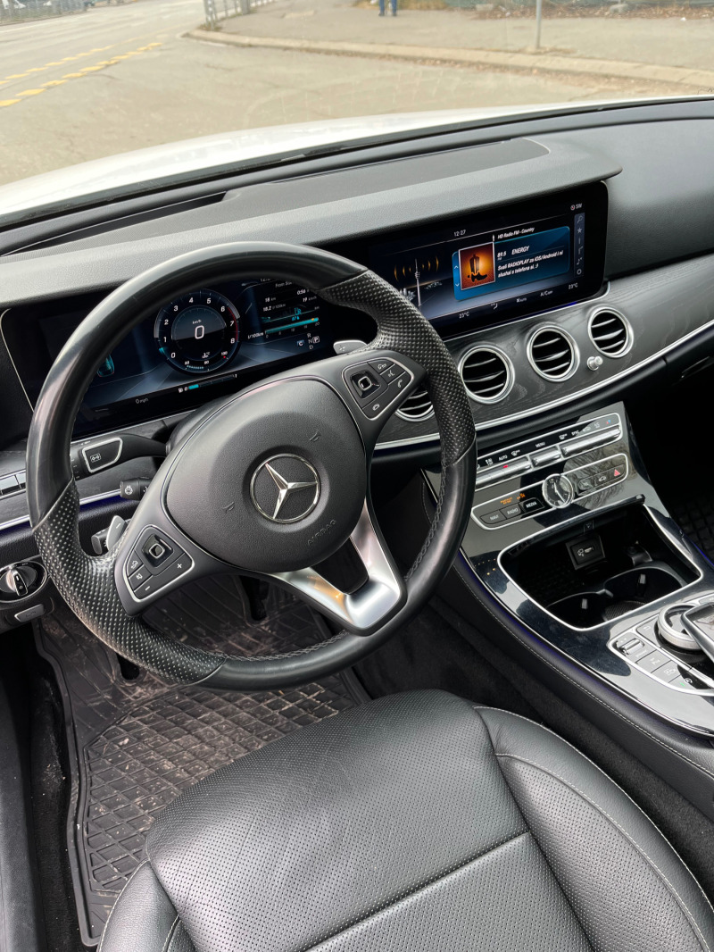 Mercedes-Benz E 400, снимка 14 - Автомобили и джипове - 44217487