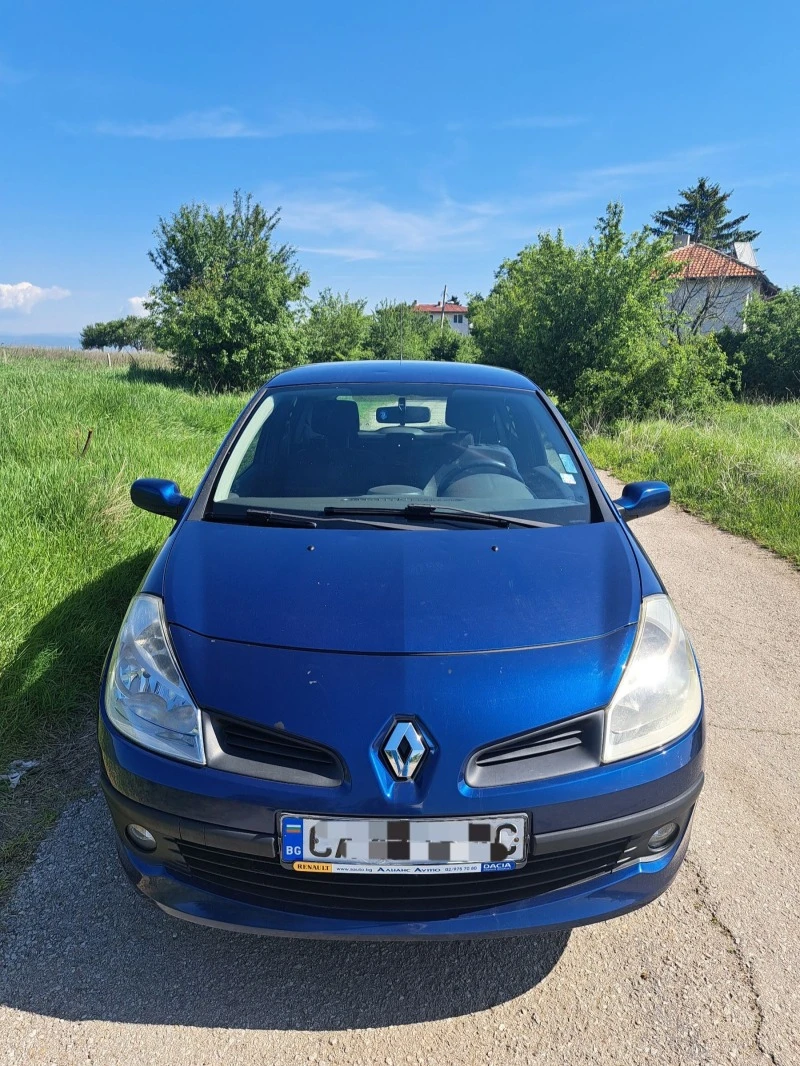 Renault Clio III, снимка 2 - Автомобили и джипове - 46650951