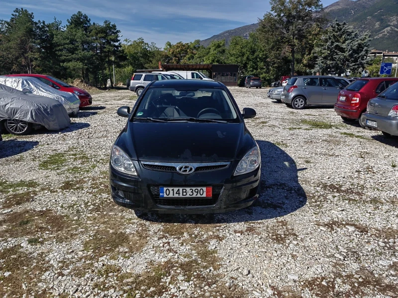 Hyundai I30 1.4+ Gaz/Novi Gumi, снимка 2 - Автомобили и джипове - 47292150