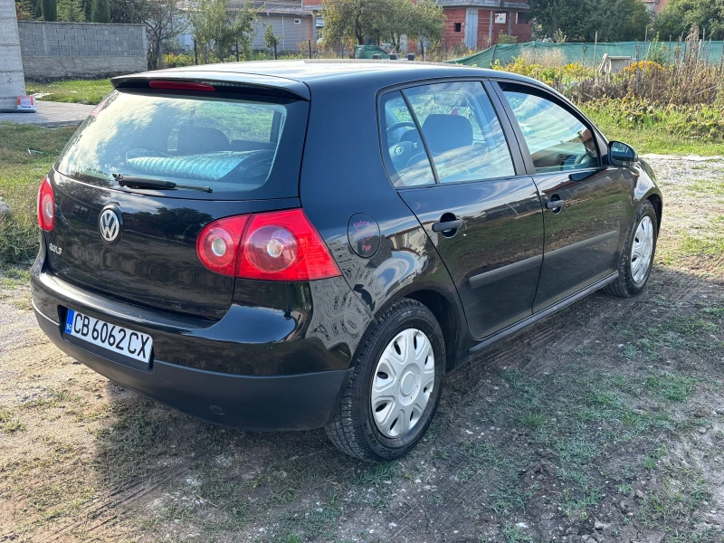 VW Golf 5, снимка 4 - Автомобили и джипове - 47542555