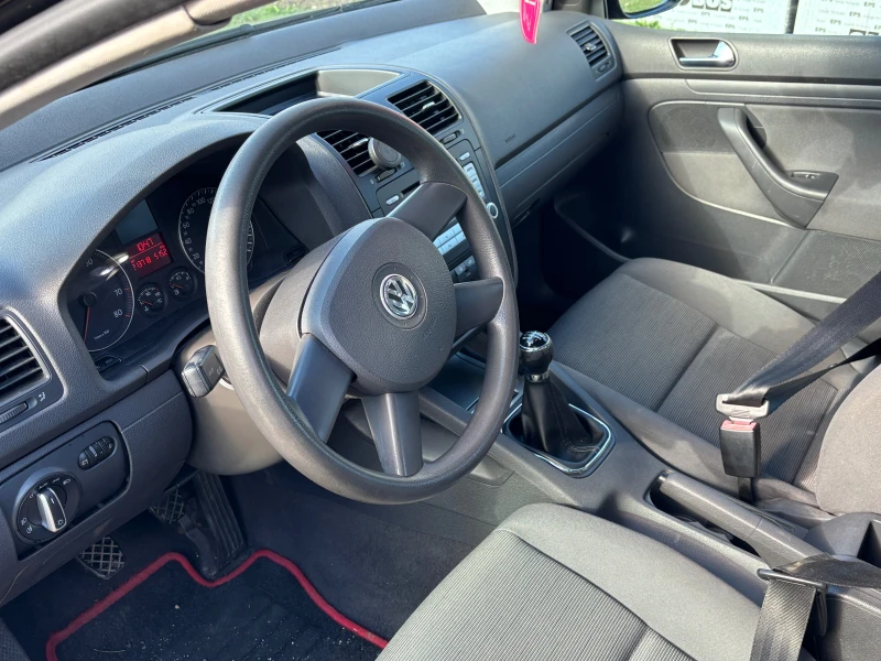 VW Golf 5, снимка 6 - Автомобили и джипове - 47542555