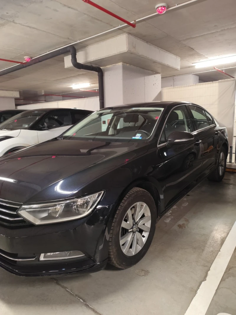 VW Passat 2.0 TDI, снимка 2 - Автомобили и джипове - 48621896