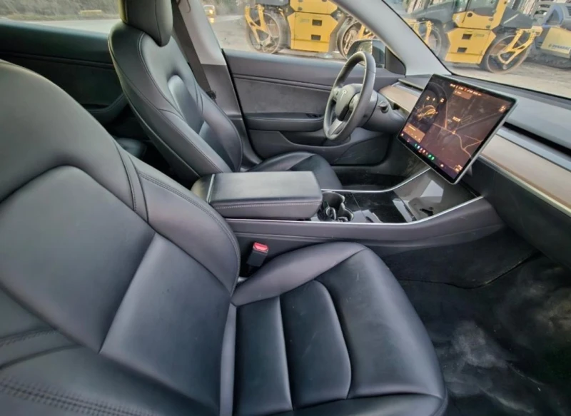 Tesla Model 3 4x4 Long Range FSD Гаранция, снимка 15 - Автомобили и джипове - 49701410