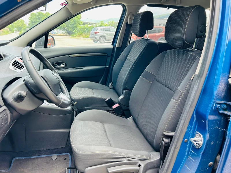 Renault Scenic TCE 130, снимка 8 - Автомобили и джипове - 50430527