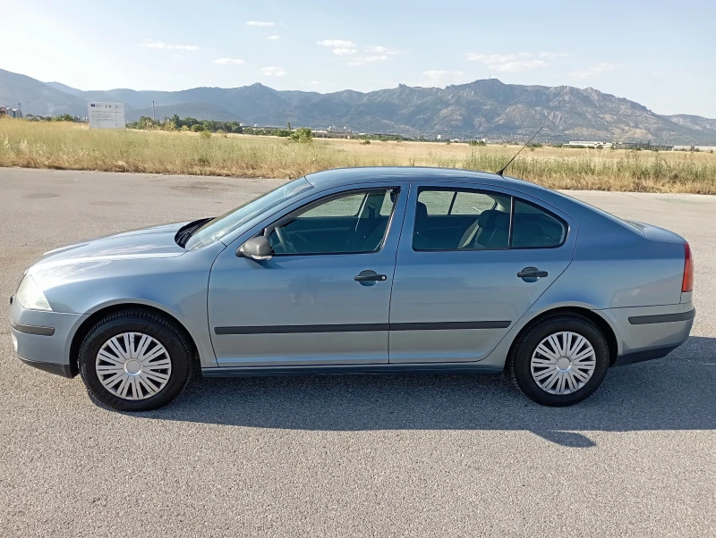 Skoda Octavia 1.6MPI-Газ, снимка 3 - Автомобили и джипове - 52472748