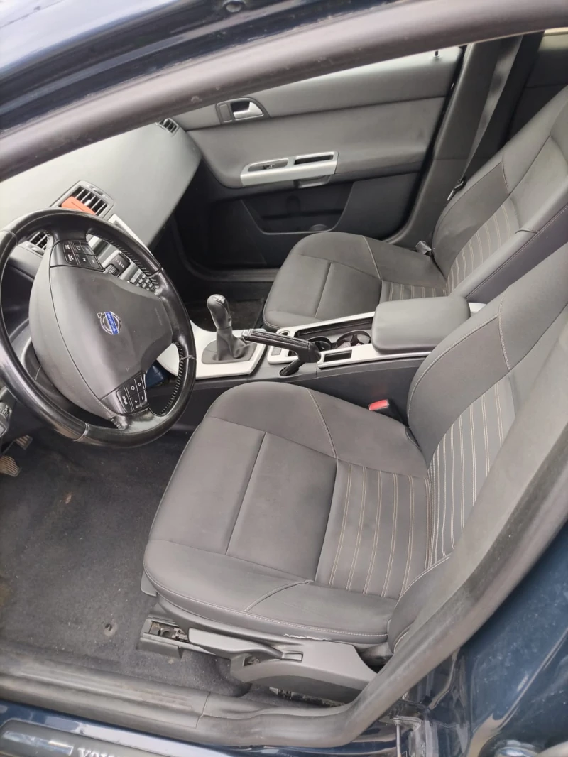 Volvo V50, снимка 14 - Автомобили и джипове - 52391317