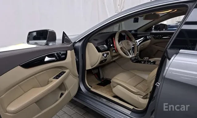 Mercedes-Benz CLS 63 AMG 4 MATIC , снимка 9 - Автомобили и джипове - 52956987