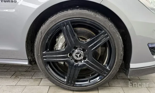 Mercedes-Benz CLS 63 AMG 4 MATIC , снимка 6 - Автомобили и джипове - 52956987