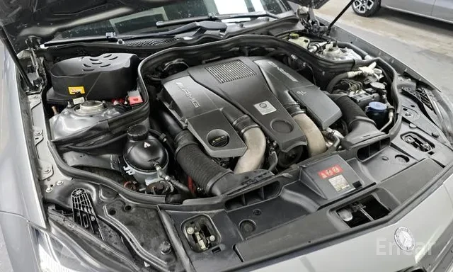 Mercedes-Benz CLS 63 AMG 4 MATIC , снимка 5 - Автомобили и джипове - 52956987