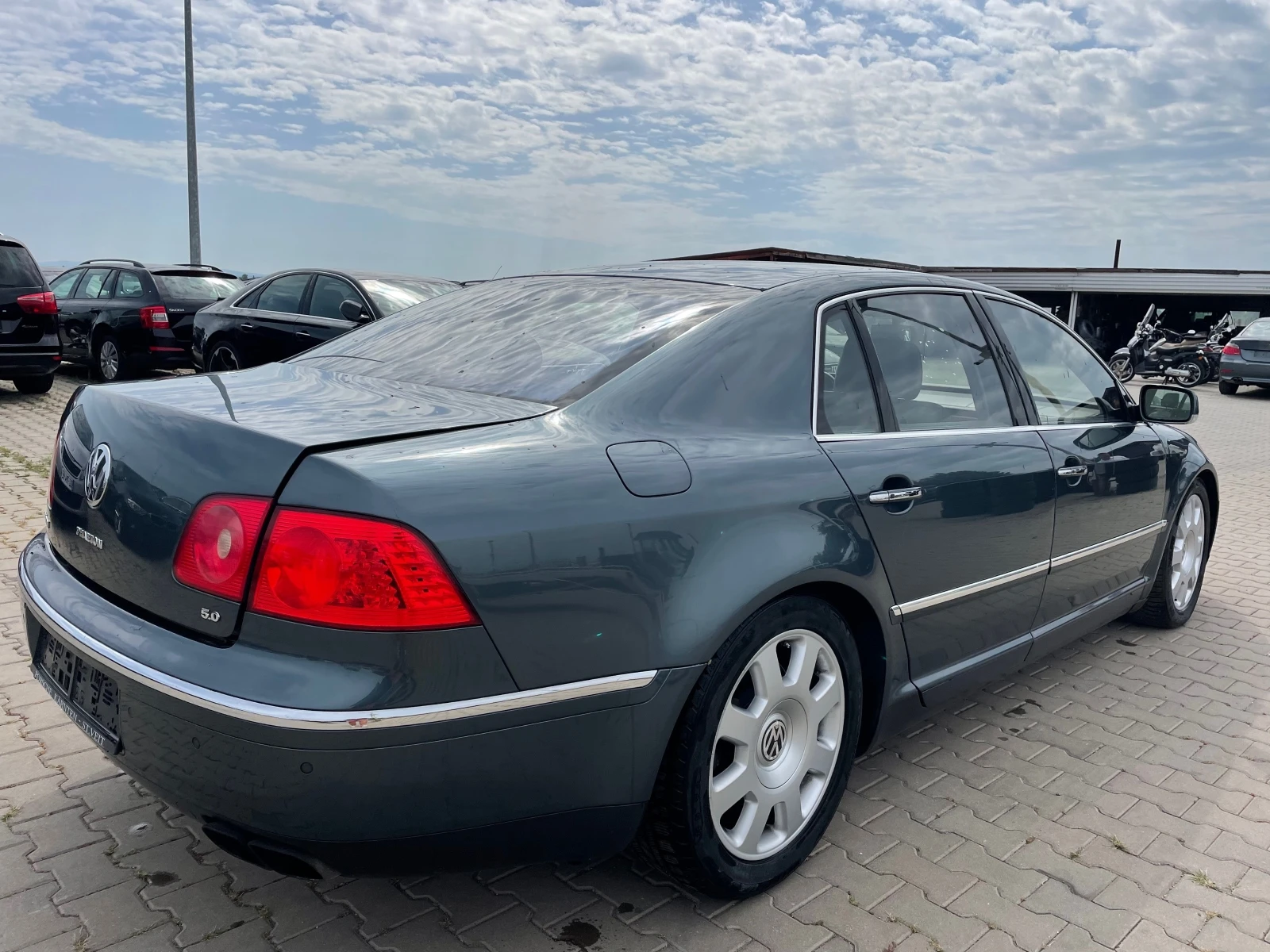 VW Phaeton 5.0TDI/313hp/AJS - изображение 3