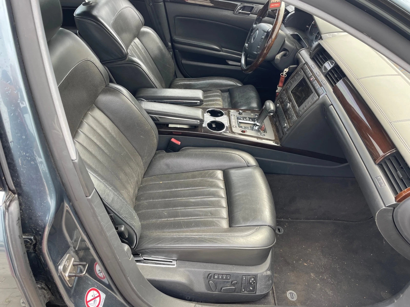 VW Phaeton 5.0TDI/313hp/AJS - изображение 9