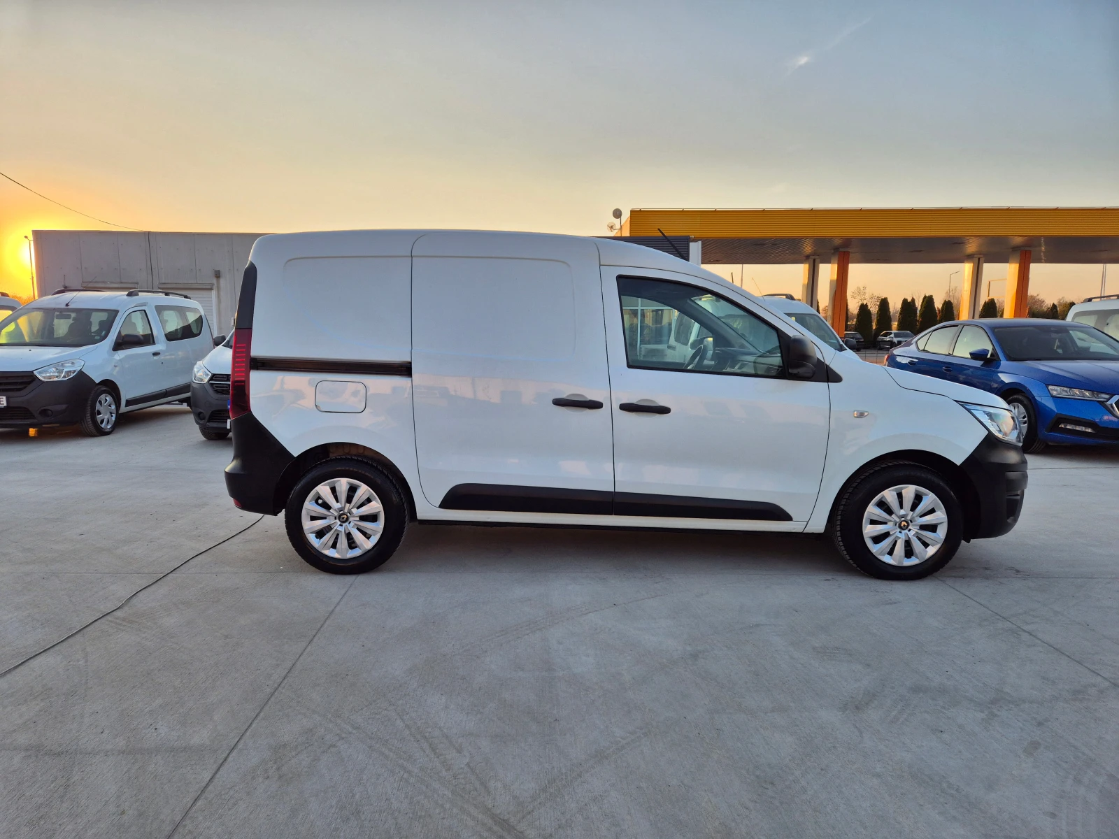 Renault Express В-Гаранция- N-1= 1.5 DCI - изображение 6