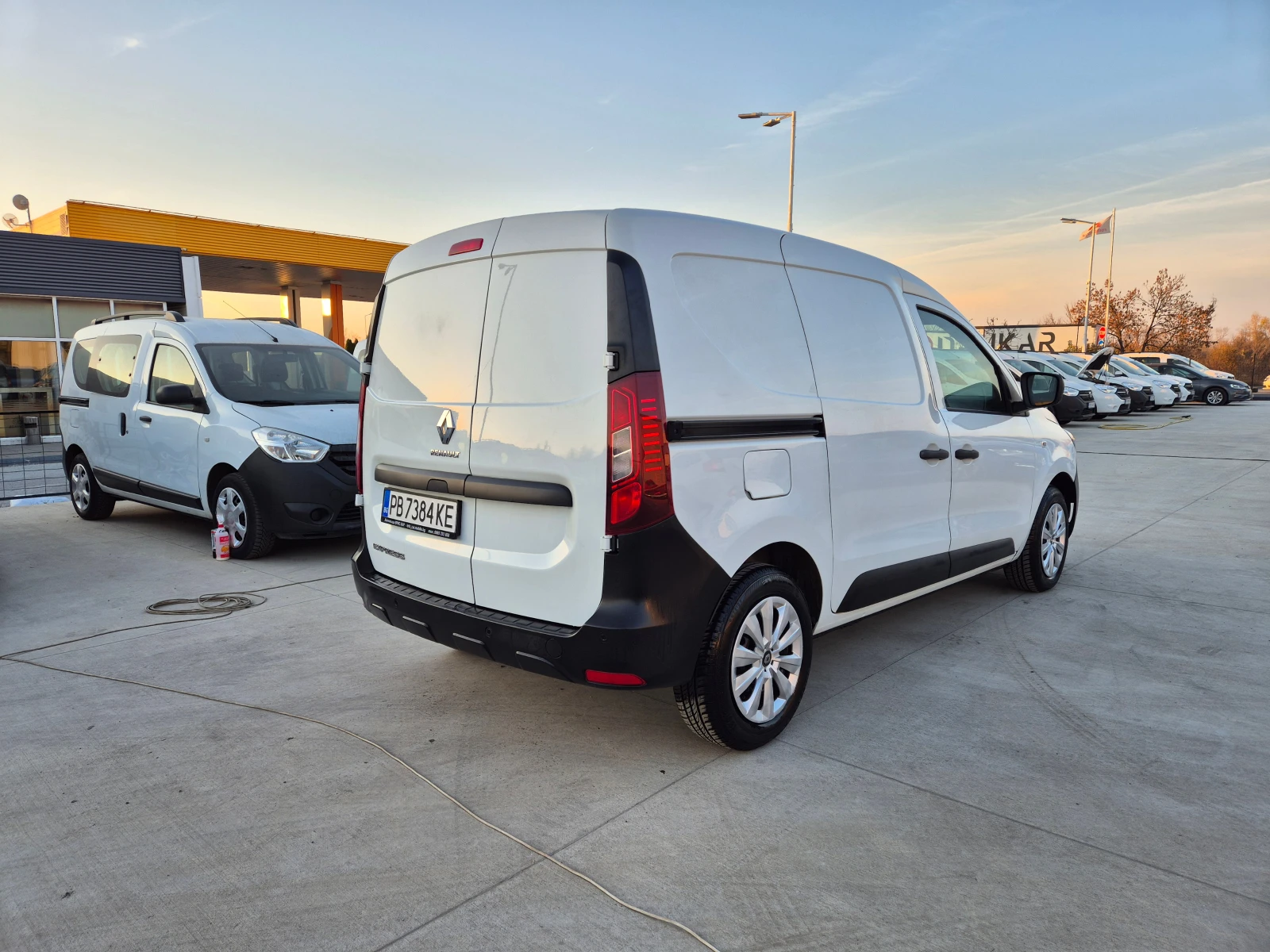 Renault Express В-Гаранция- N-1= 1.5 DCI - изображение 5