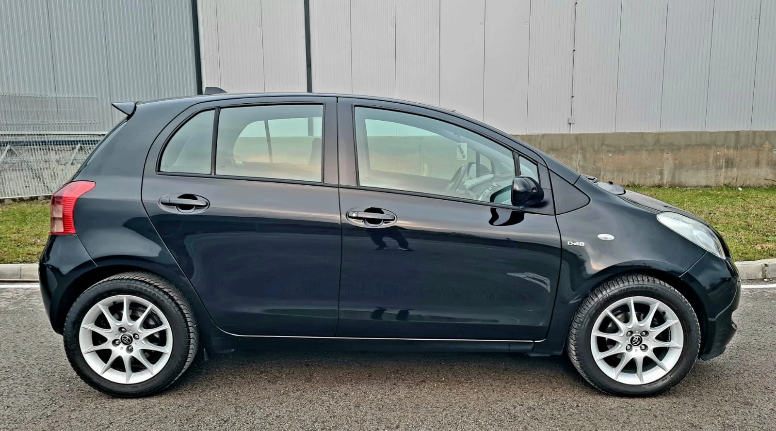 Toyota Yaris 1.4 D4D  - изображение 4