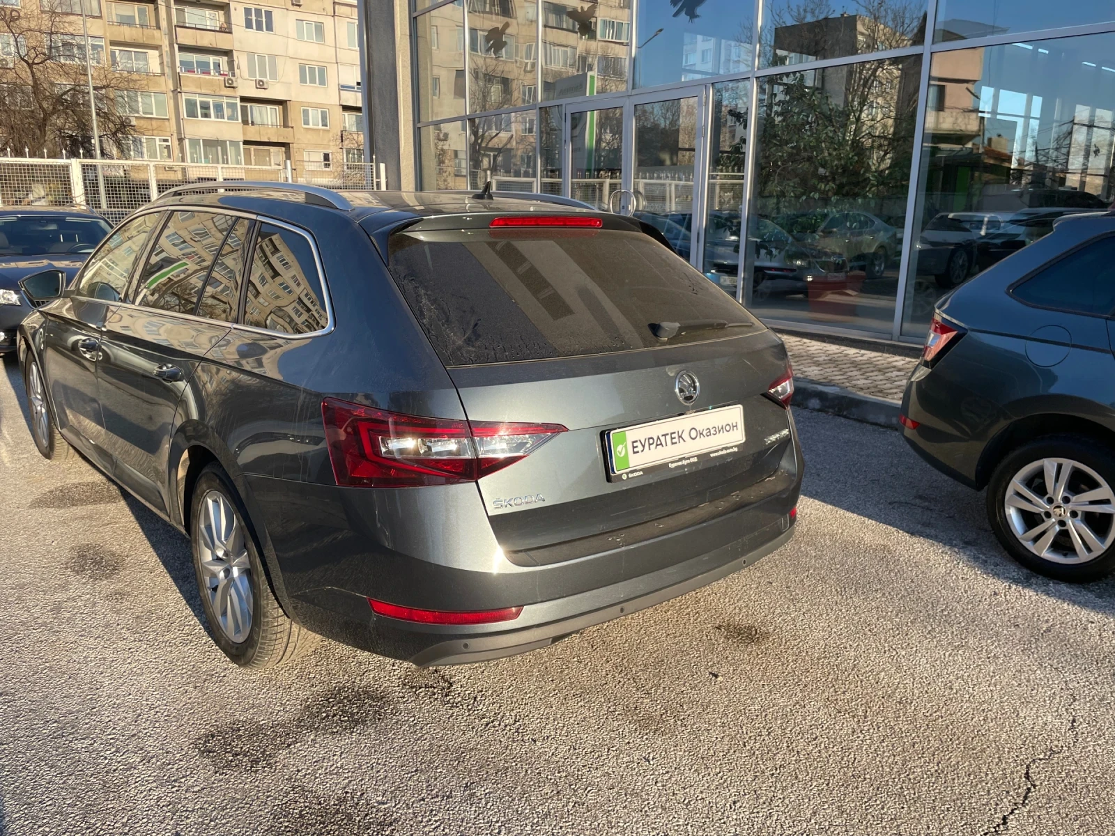 Skoda Superb 2.0TDI 7DSG  - изображение 3