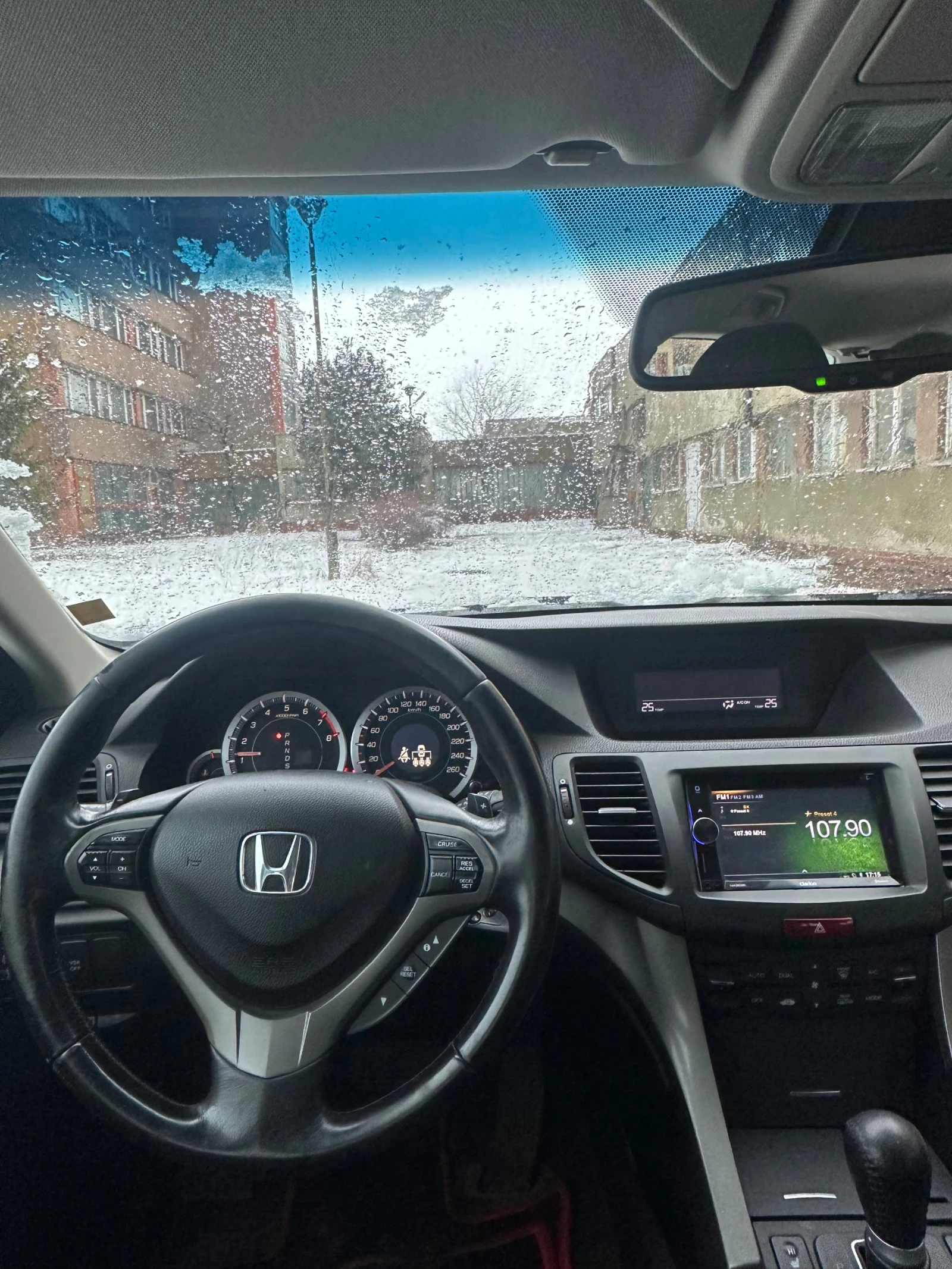 Honda Accord ELEGANCE TOURER VIII 2.0I - изображение 8