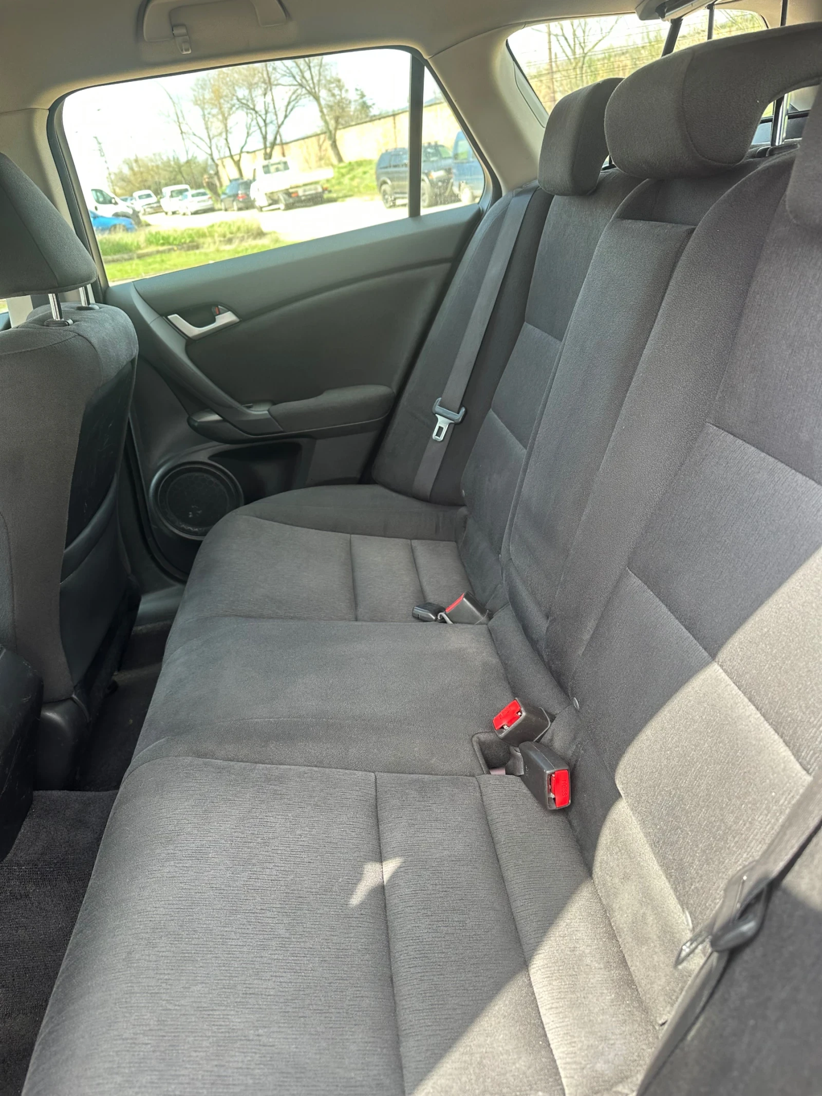 Honda Accord ELEGANCE TOURER VIII 2.0I - изображение 6