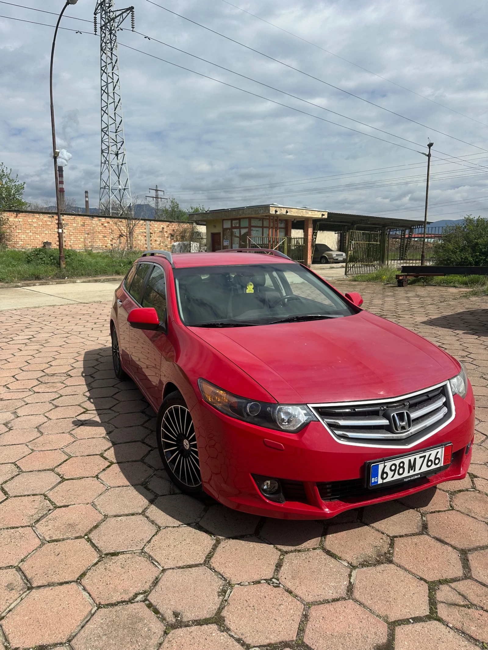 Honda Accord ELEGANCE TOURER VIII 2.0I - изображение 2