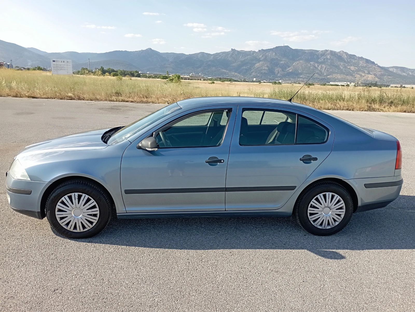 Skoda Octavia 1.6MPI-Газ - изображение 3