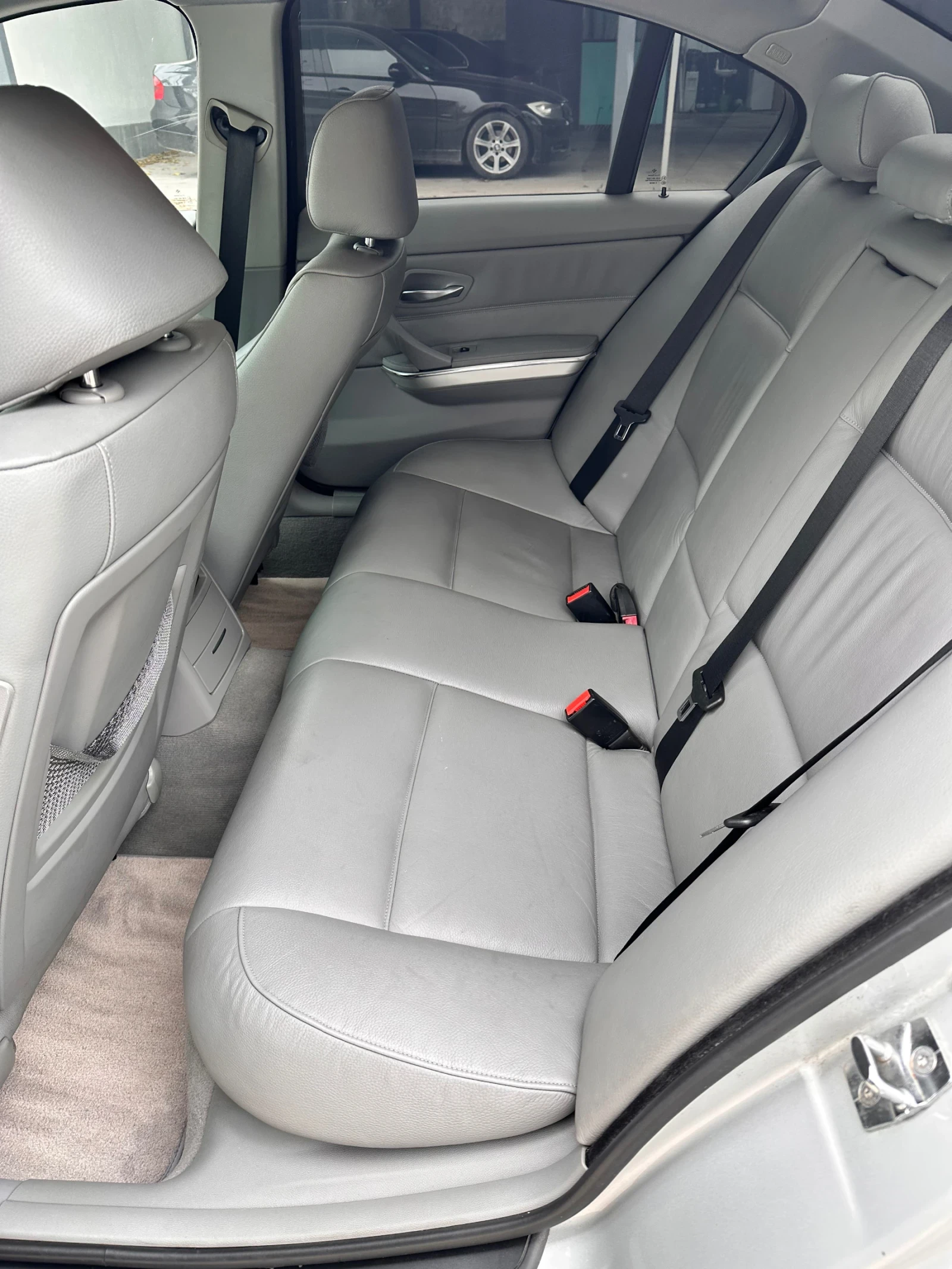 BMW 320  /  / 163hp | Mobile.bg   11