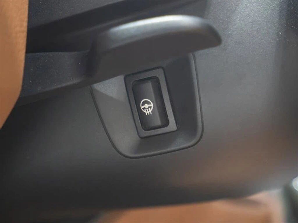 BMW 328 * 328i * SEDAN* Luxury Line Nav Backup Camera Harm | Mobile.bg � ����������� 9