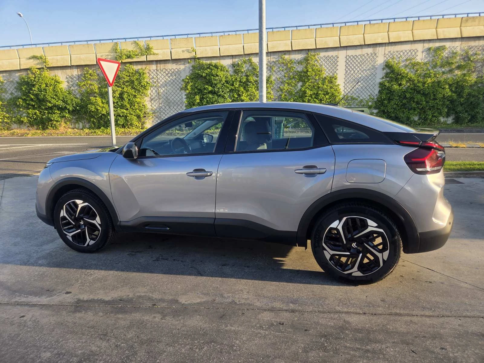 Citroen C4 PURETECH 130 Feel Pack - изображение 3