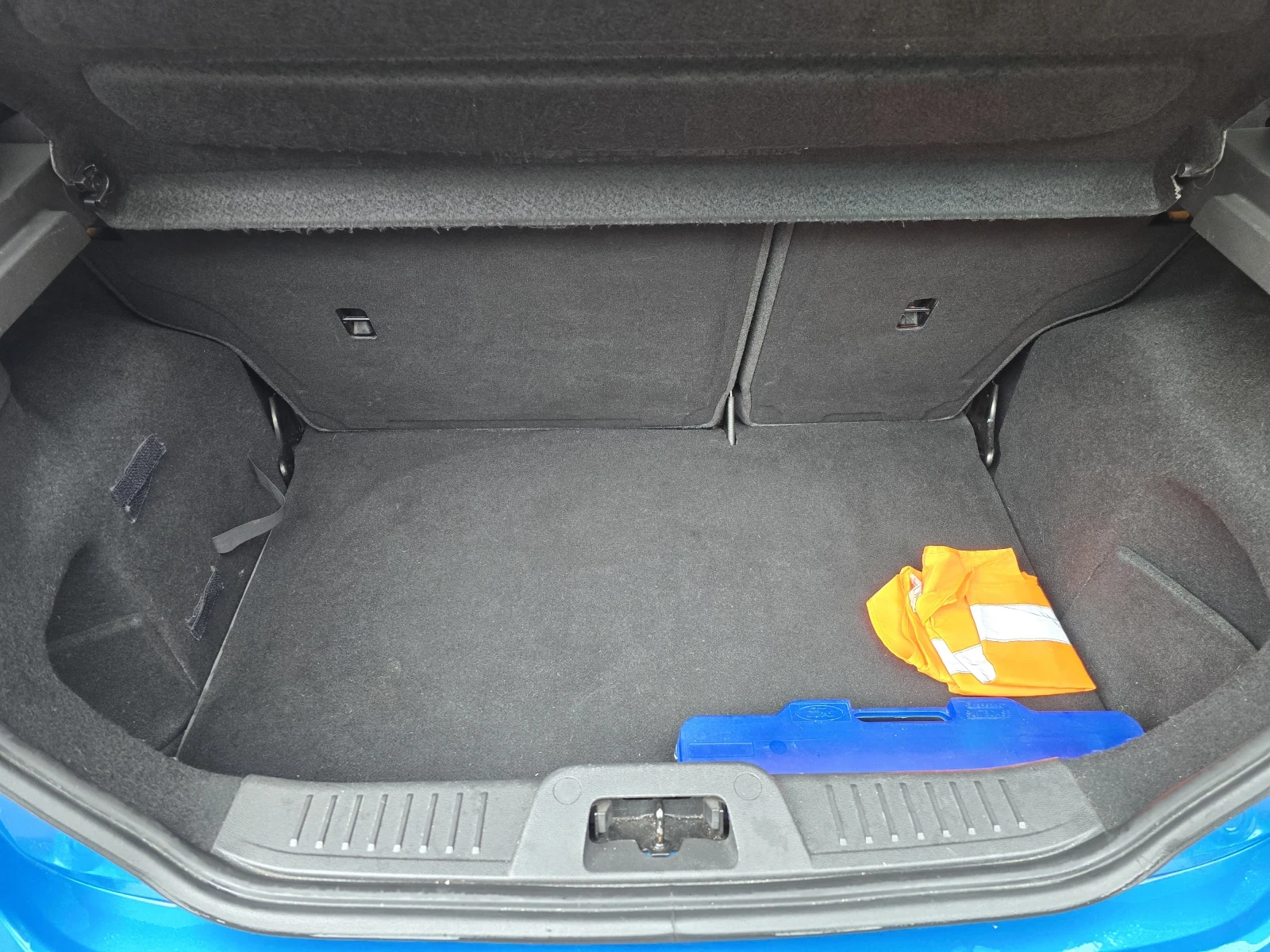 Ford Fiesta  - изображение 7