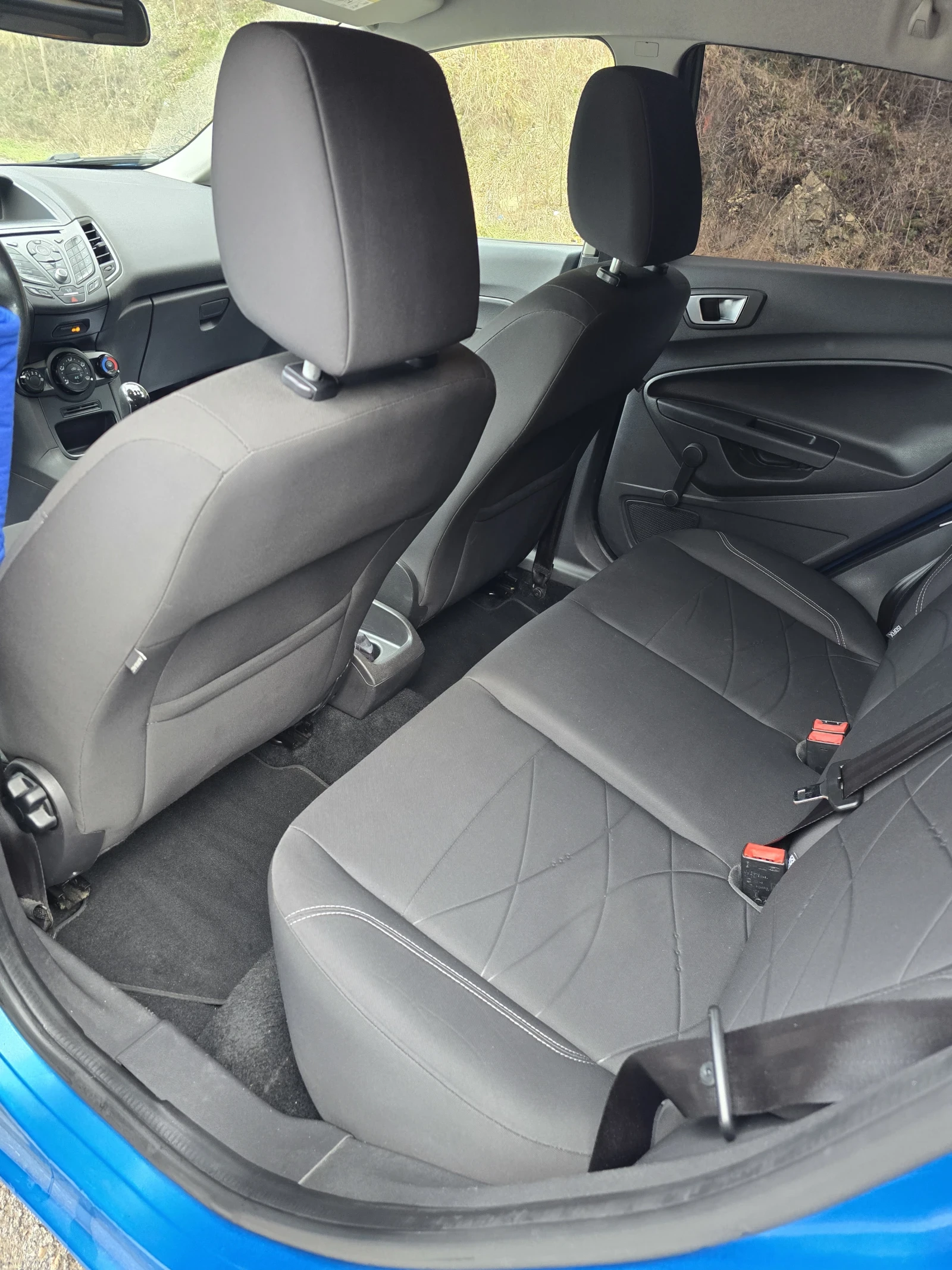 Ford Fiesta  - изображение 10