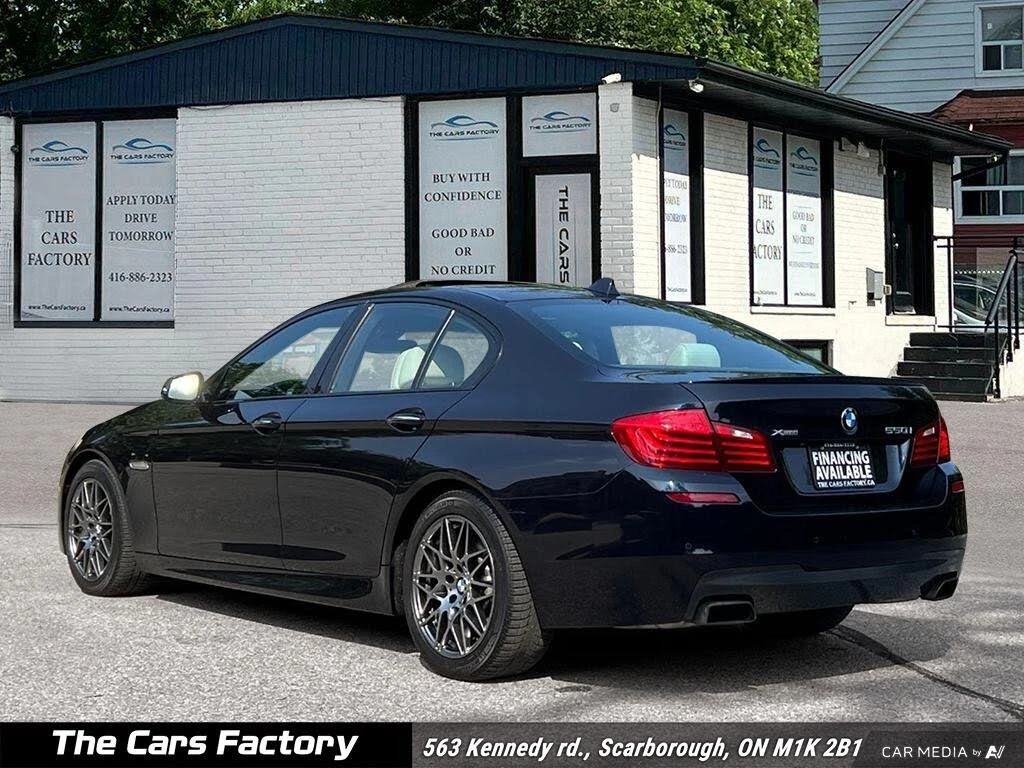 BMW 550 xDrive Sedan AWD* АвтоКредит* (ЦЕНА ДО БЪЛГАРИЯ) - изображение 3